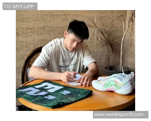 林葳在训练中需加强沟通与节奏感提升以更好融入球队体系 林葳在训练中需加强沟通与节奏感提升以更好融入球队体系