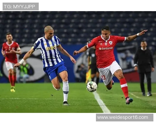 短暂休息时刻马德鲁加与克雷桑同框展现最高竞技水平 短暂休息时刻马德鲁加与克雷桑同框展现最高竞技水平